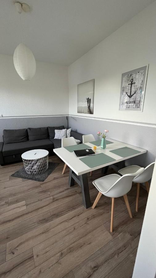 Ferienwohnung Mit Warnowblick 罗斯托克 外观 照片