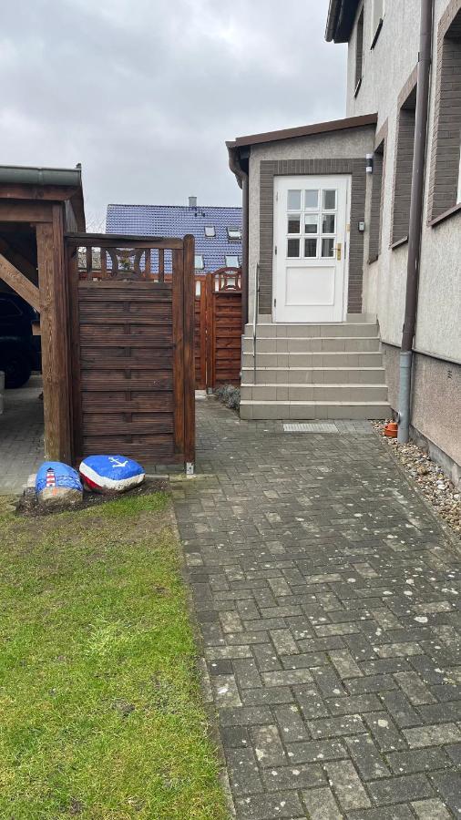 Ferienwohnung Mit Warnowblick 罗斯托克 外观 照片